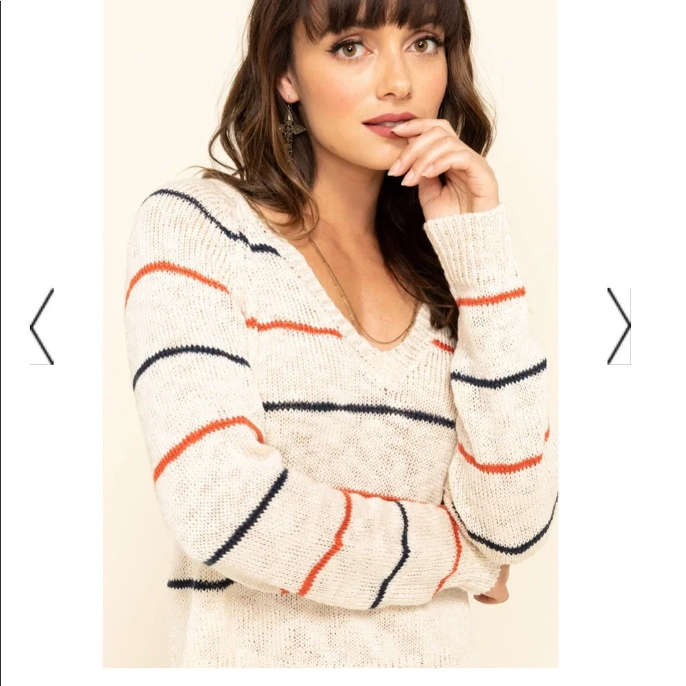 RAG POETS WOMEN'S SICILY SWEATER - Picture 3 of 5